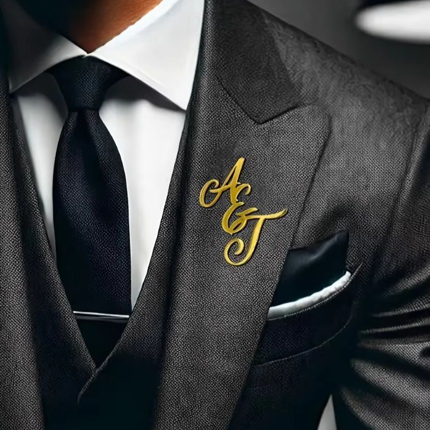 Tuxedo Lapel Pin - Пользовательская монограмма, начальное имя, булавка из