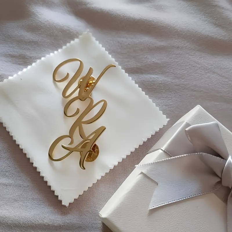 Пользовательская монограмма, н – обзор и цена Tuxedo Lapel Pin